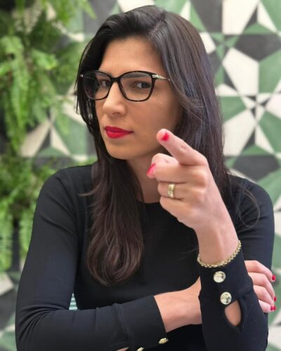 Cris Franklin – quem é? Tudo sobre a especialista em tráfego para blogs