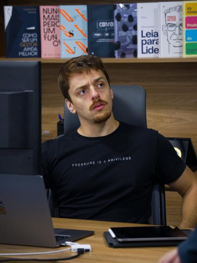 Jonatas Figueiredo – quem é? Conheça o CEO da plataforma O Novo Mercado