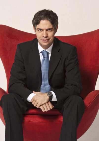 Ricardo Amorim – quem é? Conheça um dos economistas mais influentes do Brasil