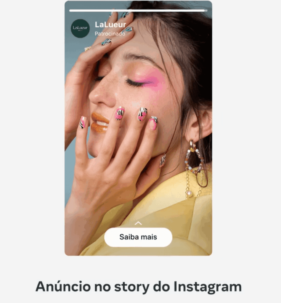 Exemplo de stories patrocinados no Instagram