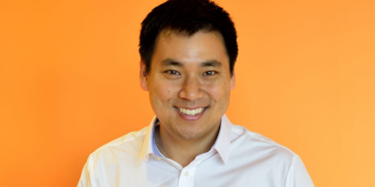Larry Kim – quem é? Conheça o fundador e CEO da Customers.ai