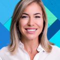 Foto de Camila Renaux, especialista que usa o Reportei